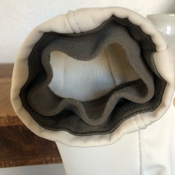 North Face Snow Jacket - Picture 7 of 7